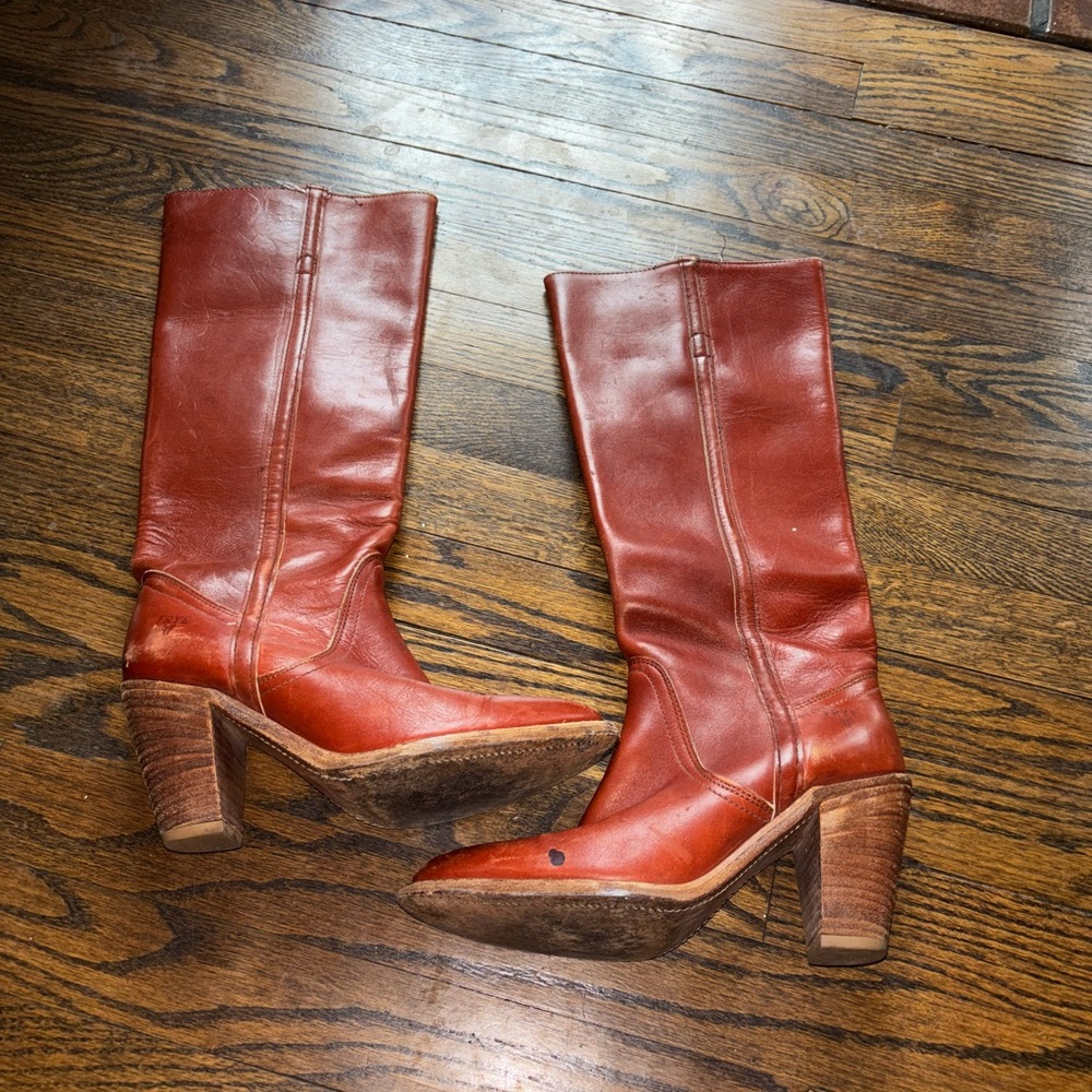 FRYE Women's Brown Leather Boots